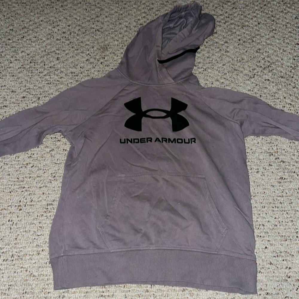 Purple under Armour hoodie, size small/medium